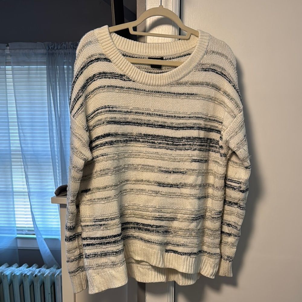 Calvin Klein Jeans White and Blue Crew Neck Sweater
